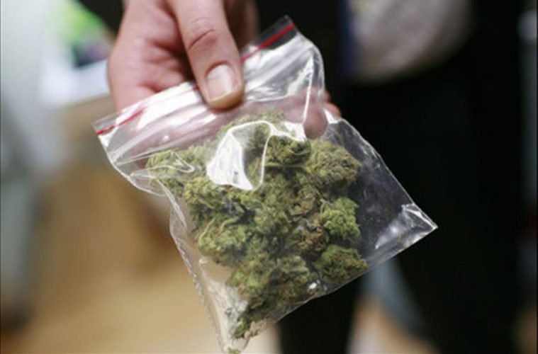 Houston No Longer Has A Problem With Dime Bags Cans Life Network Houston No Longer Has A Problem With Dime Bags